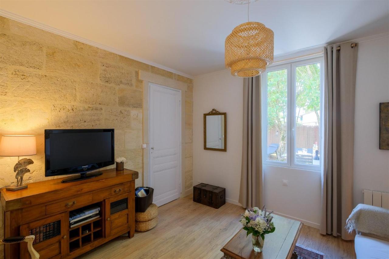 Les Suites D'Alienor-Suite Acanthe Pessac Exterior foto